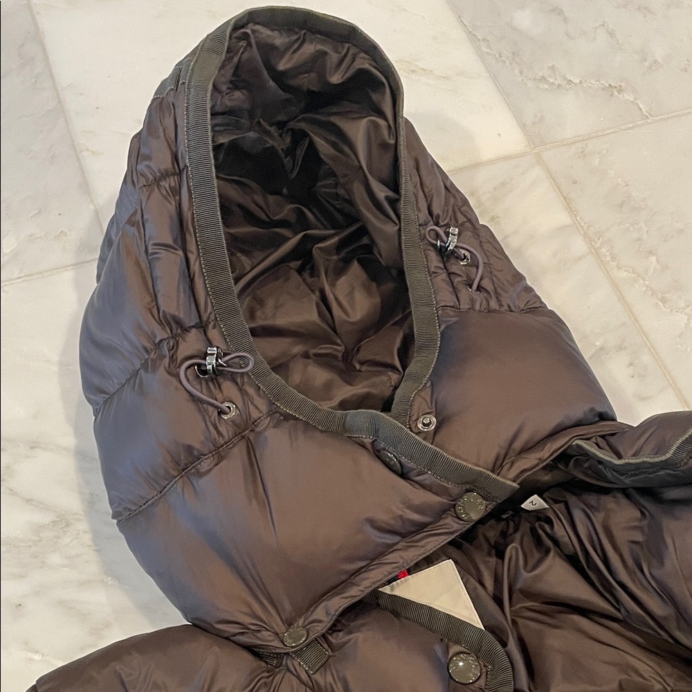 Moncler Women's Dark Brown Puffer Coat - Picture 4 of 6
